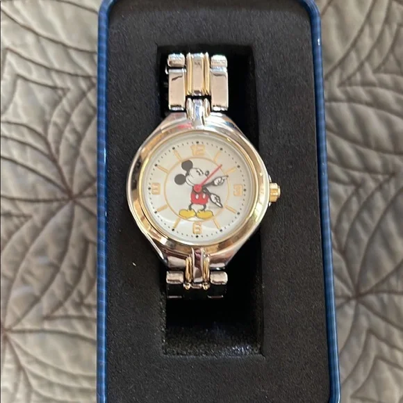 NWT Mickey Mouse Watch NWT! DISNEY Mickey Mouse Watch main image 4